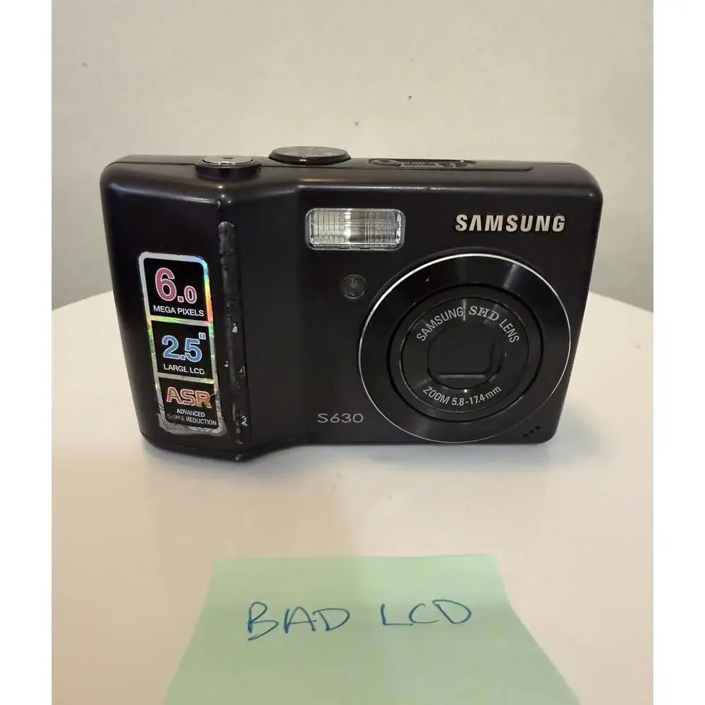 Samsung S630 Compact Digital Camera 6.0 Mega Pixels Point & Shoot Works Bad LCD